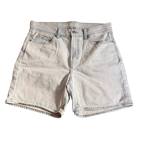 Women’s Old Navy Light Blue Denim Shorts - Picture 1 of 5